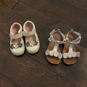2 Pairs Girls Size 7 Shoes